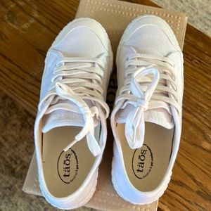 COPY - Taos One Vision White Size 8M